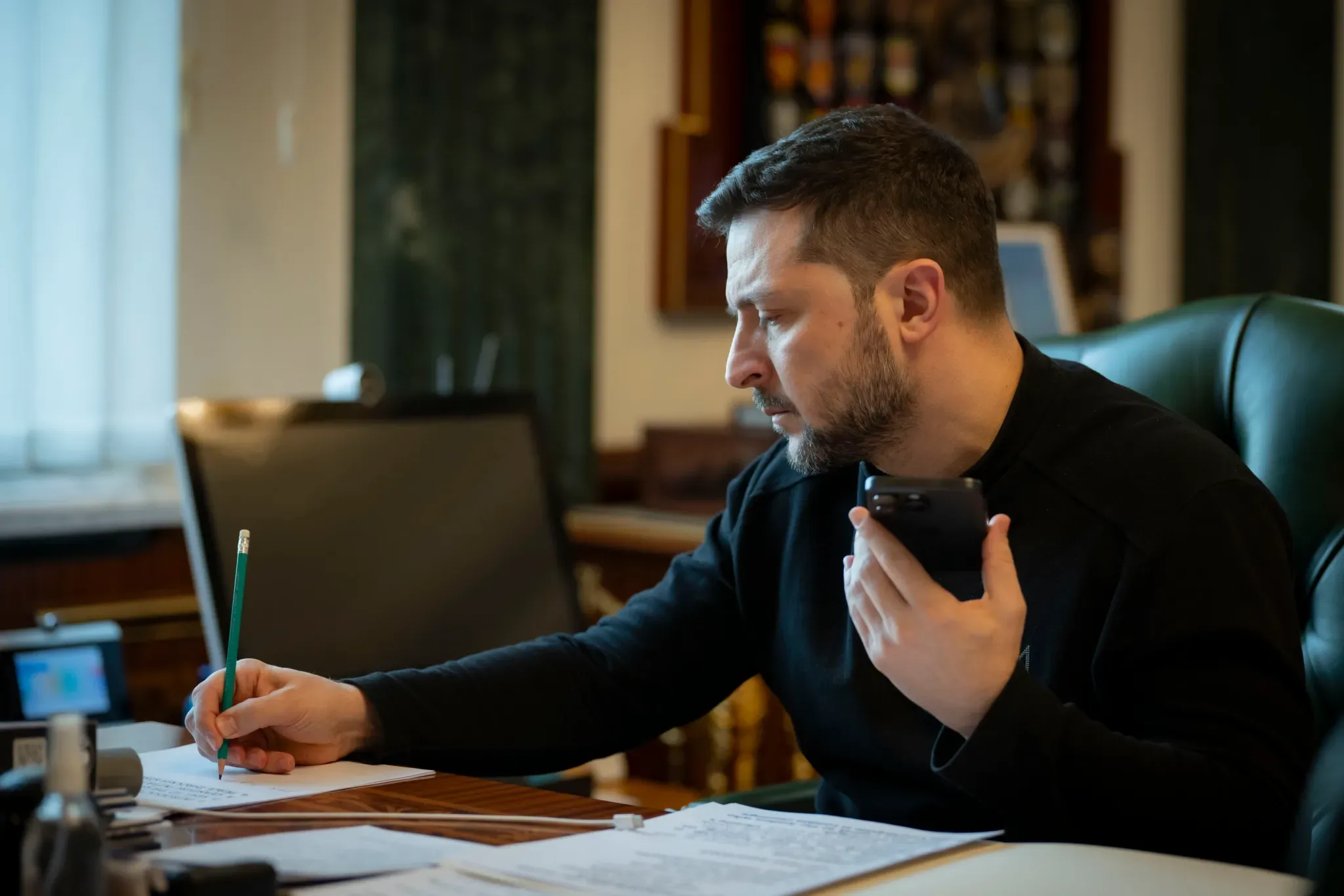 Ucraina acceptă un posibil armistițiu de 30 de zile pe linia frontului